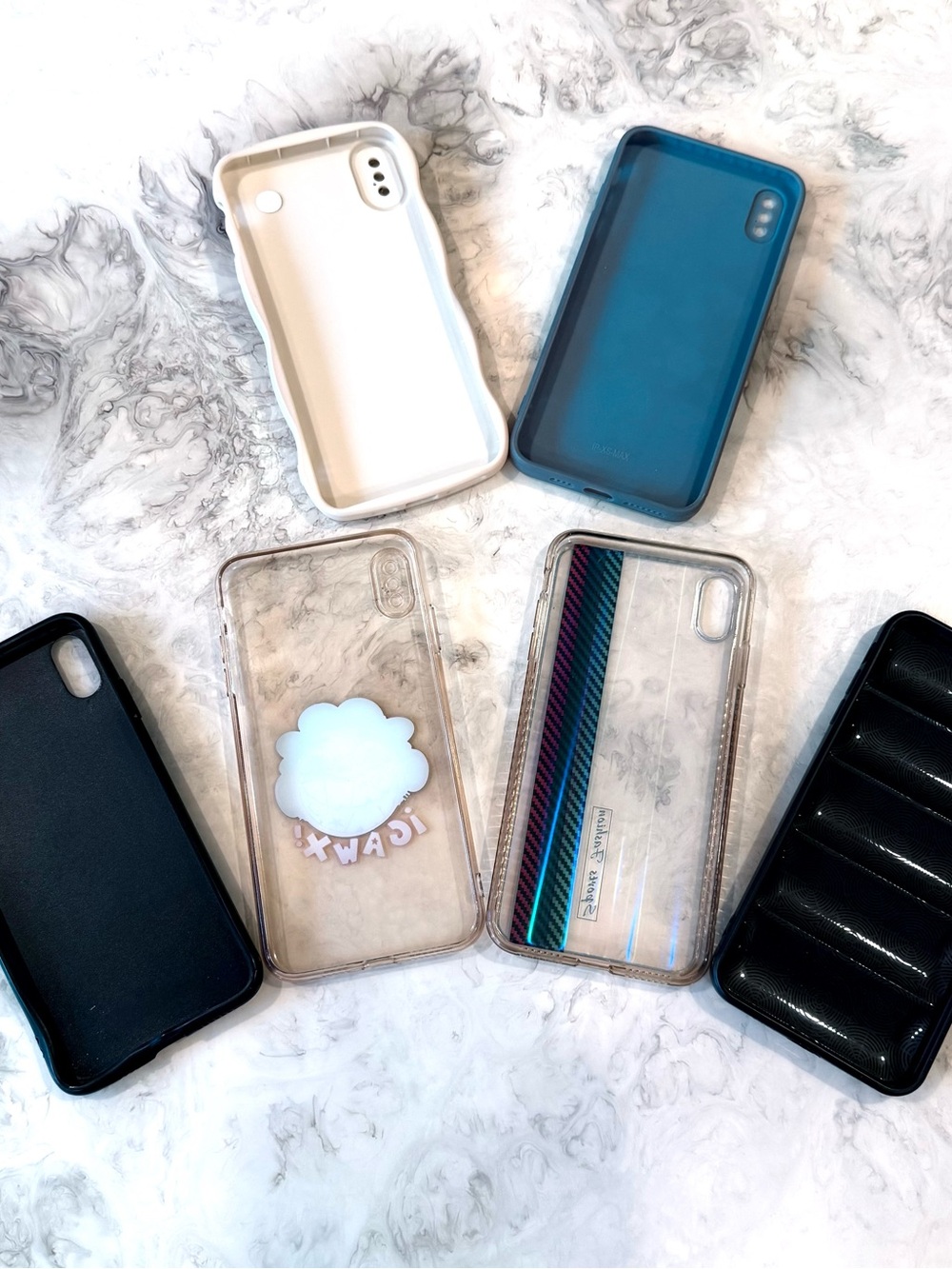 iPhone XS Max Protection Bundle - Picture 4 of 5